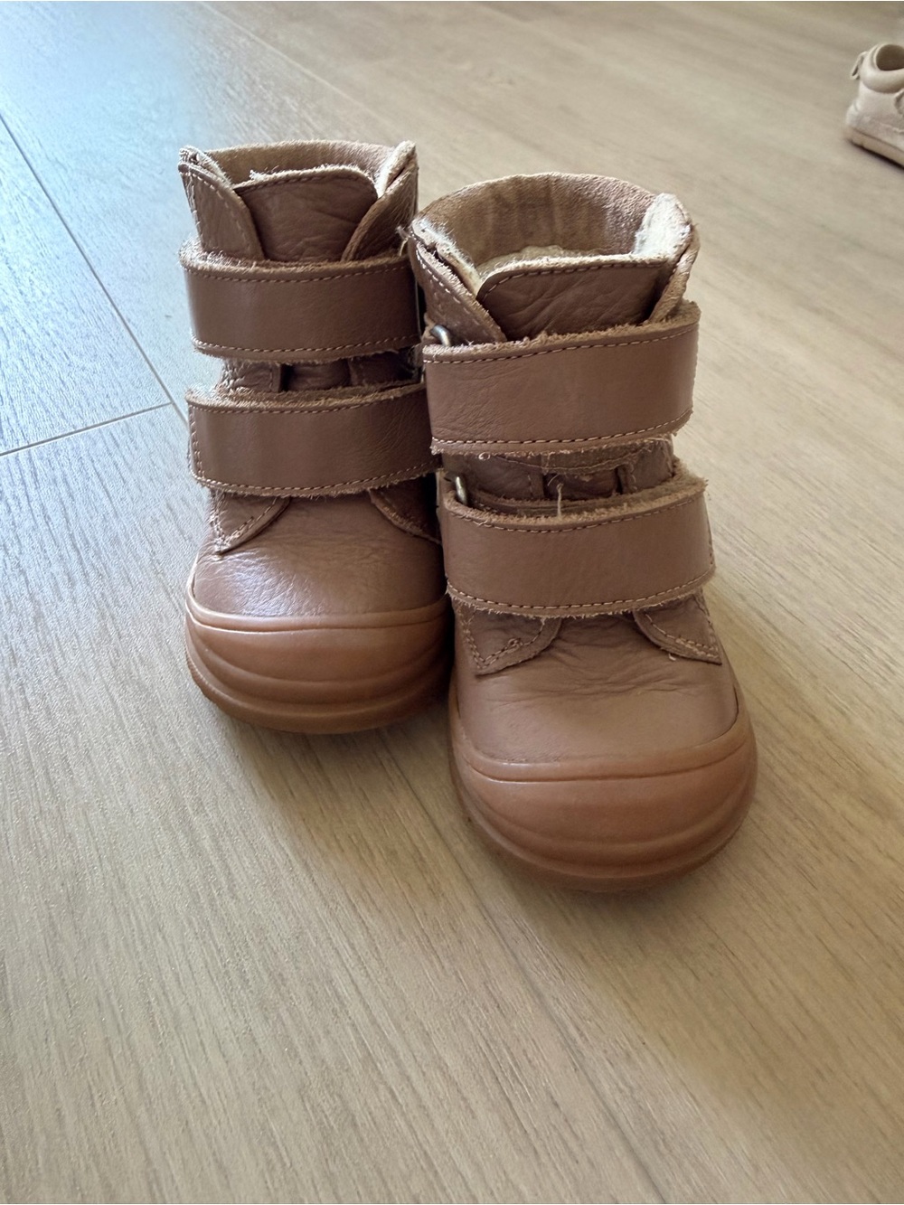 Angulus Kids Tan Leather Velcro Boots